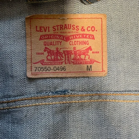 Levi's Classic Blue Denim Collarless Jacket with Tan Stitching - Picture 2 of 13